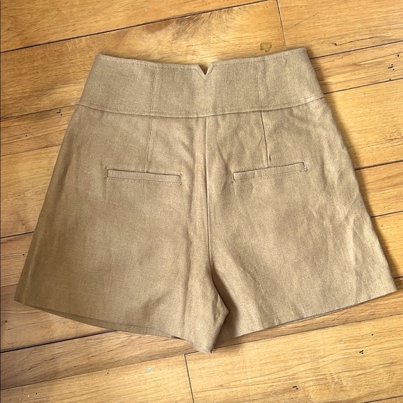 Veronica Beard Alicia High-Waisted Linen Shorts Camel Size 4 - Picture 2 of 6